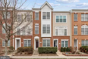 24995 Riding Center Dr, Chantilly, VA 20152 - Photo 1