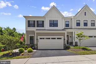 43927 Maritime Song Ter, Leesburg, VA 20176 - Photo 1