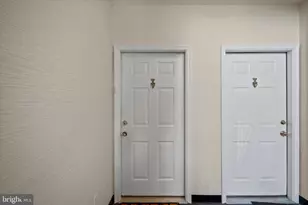 119 Prosperity Ave SE, Leesburg, VA 20175 - Photo 1