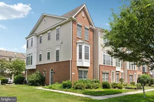 25111 Neptune Terrace, Chantilly, VA 20152 - Photo 1