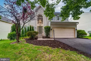 43865 Laurel Ridge Dr, Ashburn, VA 20147 - Photo 1