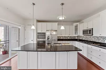 43518 Stonecliff Terrace, Chantilly, VA 20152 - Photo 1