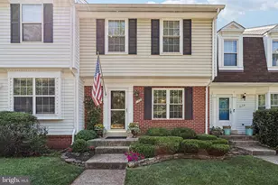 178 Sulgrave Ct, Sterling, VA 20165 - Photo 1