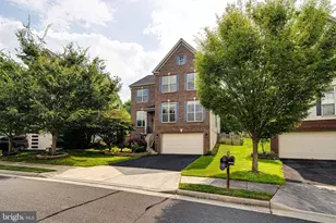 42739 Macauley Place, Ashburn, VA 20148 - Photo 1