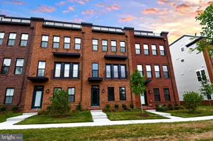 22799 Tawny Pne Sq, Ashburn, VA 20148 - Photo 1