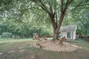 16983 Simpson Cir, Paeonian Springs, VA 20129 - Photo 1