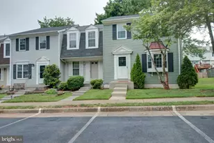 34 Benton Ct, Sterling, VA 20165 - Photo 1