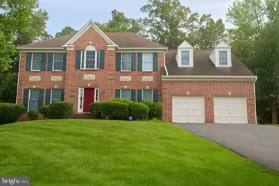 47033 Kentwell, Sterling, VA 20165 - Photo 1