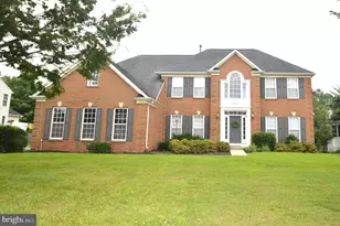 25461 Lemon Tree Pl, Chantilly, VA 20152 - Photo 1