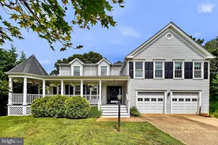 3 Forester Ct, Sterling, VA 20165 - Photo 1