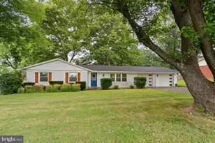 5 Piper Run Ave, Round Hill, VA 20141 - Photo 1