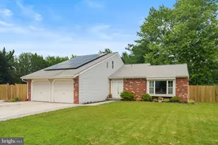 108 Cherry Tree Ct, Sterling, VA 20164 - Photo 1