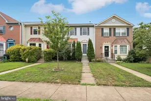 907 Smartts Ln NE, Leesburg, VA 20176 - Photo 1