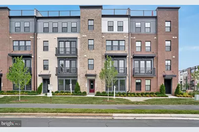 43288 Farringdon Square, Broadlands, VA 20148 - Photo 1