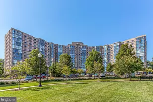 19375 Cypress Ridge Terrace, Leesburg, VA 20176 - Photo 1