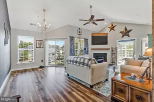 25230 Pond View Square, Chantilly, VA 20152 - Photo 1