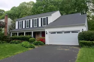 10824 Monticello Dr, Great Falls, VA 22066 - Photo 1