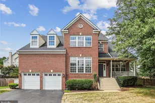 809 MacAlister Dr SE, Leesburg, VA 20175 - Photo 1