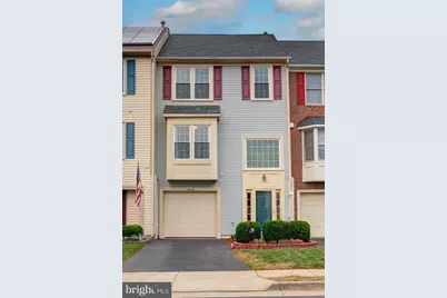 21116 Winding Brook Square, Ashburn, VA 20147 - Photo 1