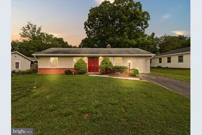 804 W Nettle Tree Road W, Sterling, VA 20164 - Photo 1