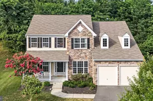 16972 Buckington Ct, Round Hill, VA 20141 - Photo 1