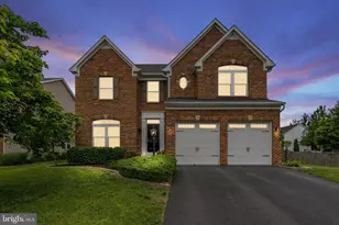 25792 Racing Sun Dr, Aldie, VA 20105 - Photo 1