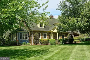 17895 Airmont Rd, Round Hill, VA 20141 - Photo 1