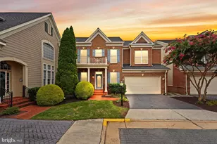 19228 Wiggum Square, Leesburg, VA 20176 - Photo 1