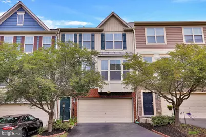 42712 Ogilvie Square, Ashburn, VA 20148 - Photo 1