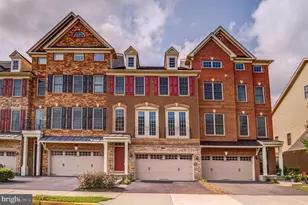 25019 Cambridge Hl Ter, Chantilly, VA 20152 - Photo 1