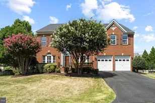 22197 Windy Pine Ct, Broadlands, VA 20148 - Photo 1