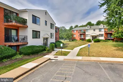 125 Clubhouse Drive SW #8, Leesburg, VA 20175 - Photo 1