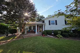 1029 S Ironwood Rd, Sterling, VA 20164 - Photo 1