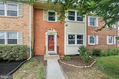 123 Davis Avenue SW, Leesburg, VA 20175 - Photo 1