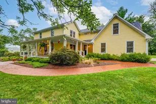 17302 Simmons Rd, Purcellville, VA 20132 - Photo 1