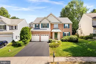 46366 Hampshire Station Dr, Sterling, VA 20165 - Photo 1