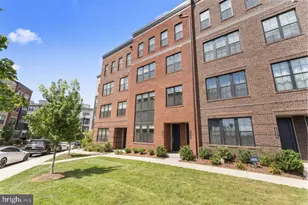 22328 Roanoke Rise Terrace, Ashburn, VA 20148 - Photo 1