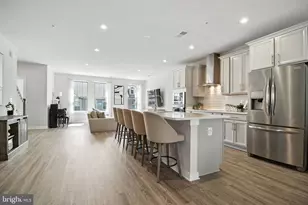 1024 Madeira Terrace SE, Leesburg, VA 20175 - Photo 1