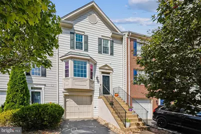 146 Hampshire Square SW, Leesburg, VA 20175 - Photo 1