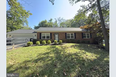 35600 Sassafras Drive, Round Hill, VA 20141 - Photo 1