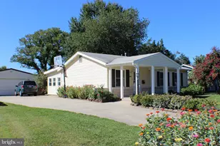 111 N Hickory Rd, Sterling, VA 20164 - Photo 1