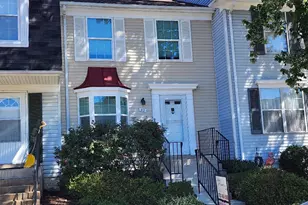 42 Southall Ct, Sterling, VA 20165 - Photo 1