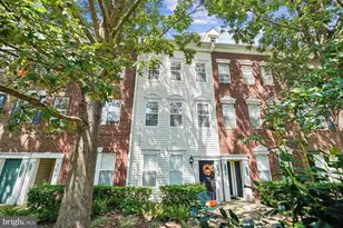 42501 Rockrose Square, Brambleton, VA 20148 - Photo 1