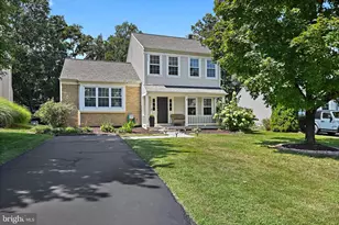 30 Bentley Dr, Sterling, VA 20165 - Photo 1