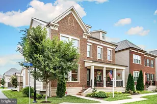 20610 Holyoke Dr, Ashburn, VA 20147 - Photo 1