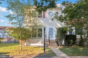 908 Smartts Ln NE, Leesburg, VA 20176 - Photo 1