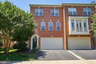 19147 Commonwealth Terrace, Leesburg, VA 20176 - Photo 1