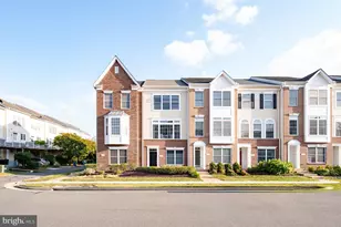 42667 Homefront Terrace, Chantilly, VA 20152 - Photo 1