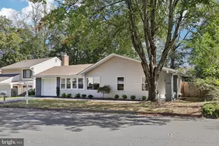 125 Avondale Dr, Sterling, VA 20164 - Photo 1