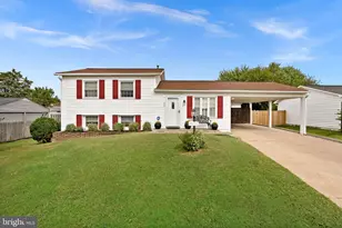 224 W Beech Rd, Sterling, VA 20164 - Photo 1